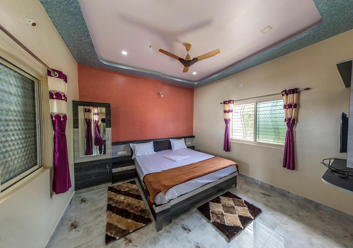 Krishna Homestay ฮัมปี ภายนอก รูปภาพ