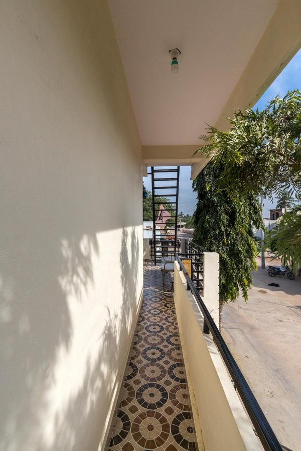 Krishna Homestay ฮัมปี ภายนอก รูปภาพ