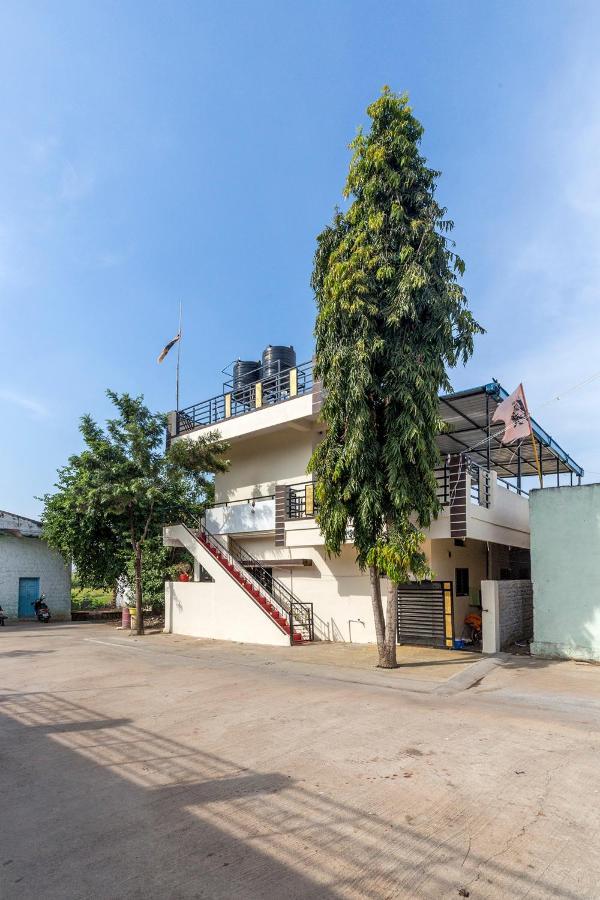 Krishna Homestay ฮัมปี ภายนอก รูปภาพ