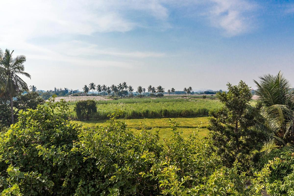Krishna Homestay ฮัมปี ภายนอก รูปภาพ