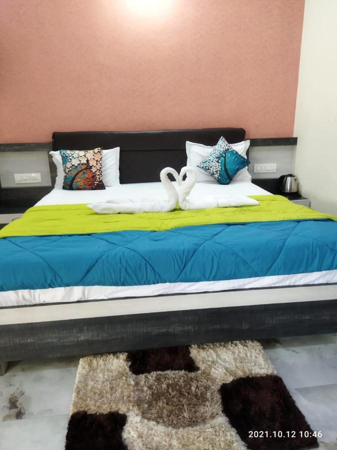 Krishna Homestay ฮัมปี ภายนอก รูปภาพ
